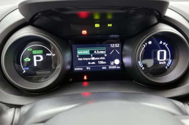 Toyota Yaris_Cross (2023) thumbnail 5