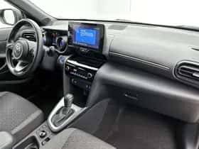 Toyota Yaris_Cross (2023) thumbnail 6