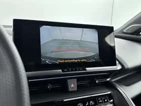 Toyota C-HR (2026) thumbnail 6