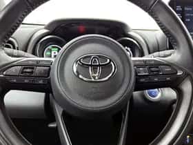 Toyota Yaris (2022) thumbnail 17