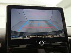 Toyota Yaris (2025) thumbnail 8
