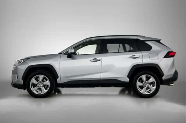 Toyota RAV4 (2019) thumbnail 3