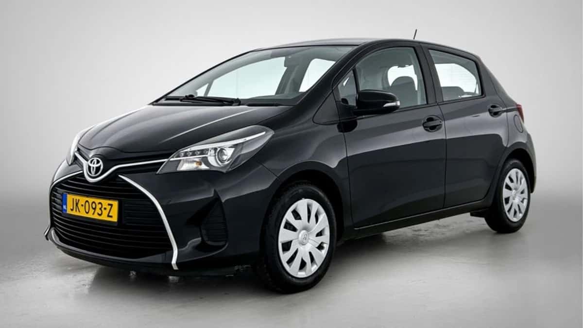 Toyota Yaris (2016) — foto 1