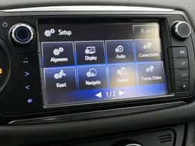 Toyota Yaris (2016) thumbnail 25