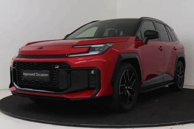 Toyota RAV4 (2026) thumbnail 1