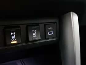 Toyota Corolla_Cross (2025) thumbnail 24