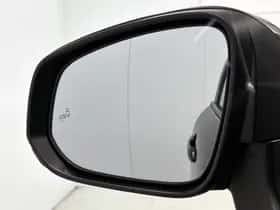 Toyota Corolla_Cross (2025) thumbnail 37