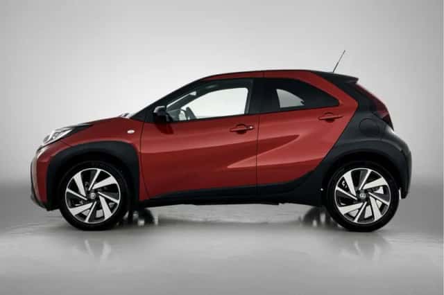 Toyota Aygo (2024) thumbnail 3