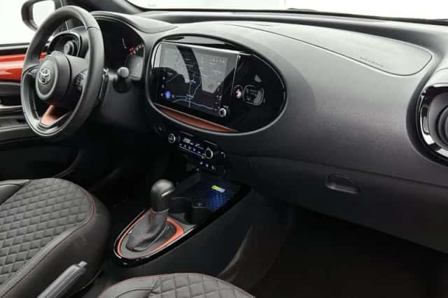 Toyota Aygo (2024) thumbnail 5