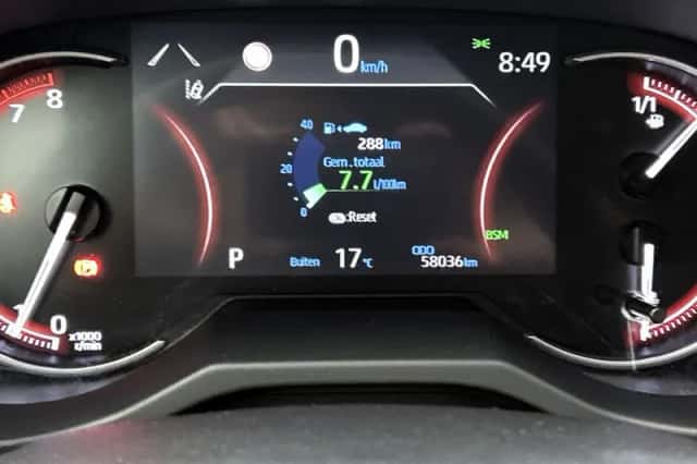 Toyota RAV4 (2020) thumbnail 5
