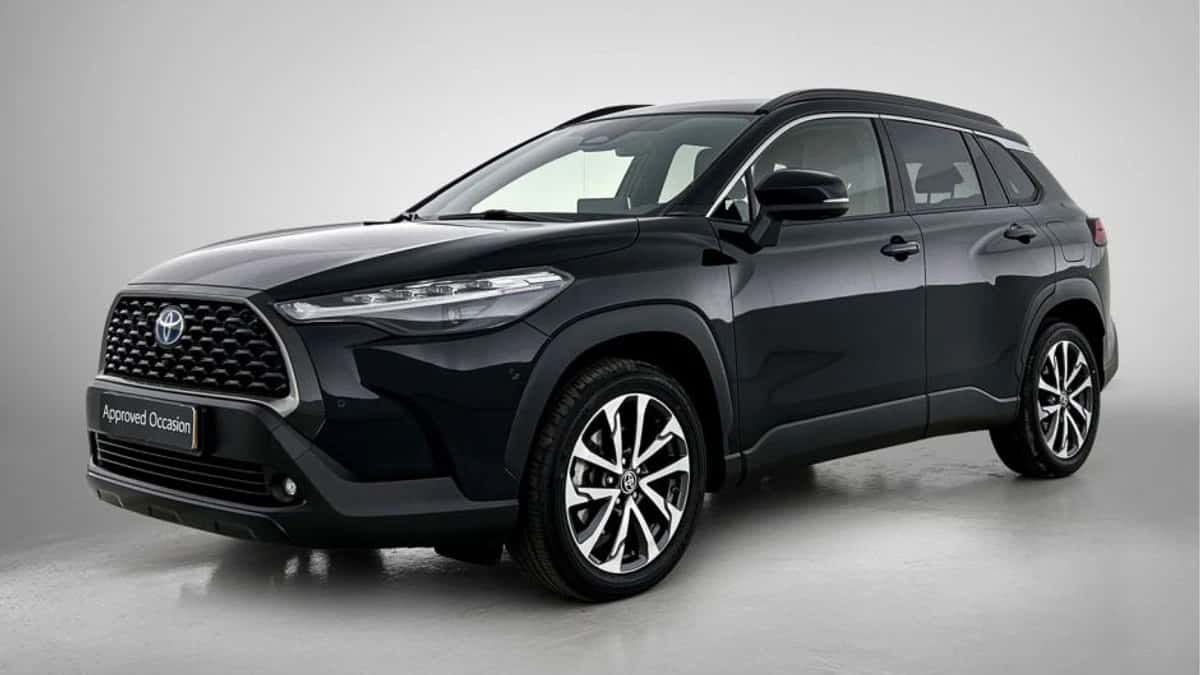 Toyota Corolla_Cross (2023) — foto 1