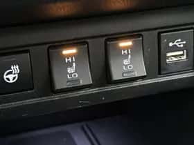 Toyota Corolla_Cross (2023) thumbnail 19