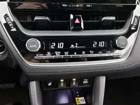 Toyota Corolla_Cross (2023) thumbnail 9