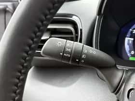 Toyota Yaris (2024) thumbnail 26