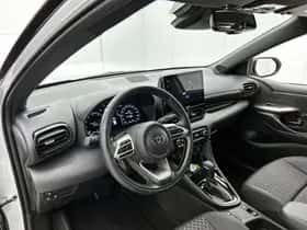 Toyota Yaris (2024) thumbnail 37