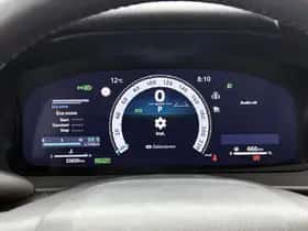 Toyota C-HR (2025) thumbnail 5