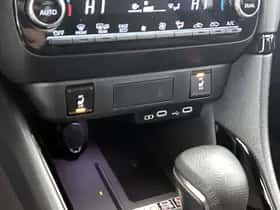 Toyota Yaris (2024) thumbnail 18