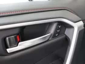 Toyota RAV4 (2026) thumbnail 12
