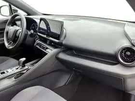 Toyota C-HR (2024) thumbnail 6