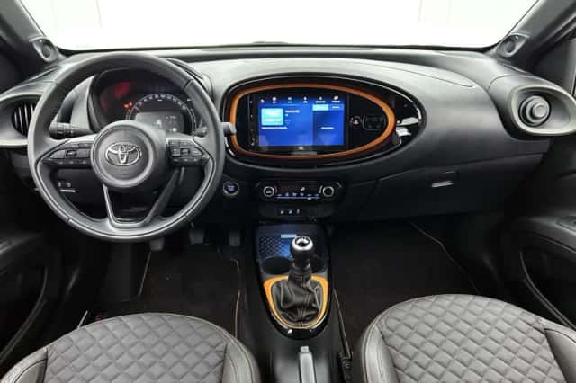Toyota Aygo (2022) thumbnail 4