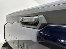 Toyota Tundra (2024) thumbnail 38