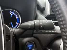 Toyota RAV4 (2021) thumbnail 26