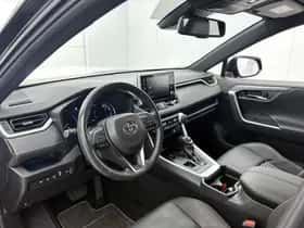 Toyota RAV4 (2021) thumbnail 35