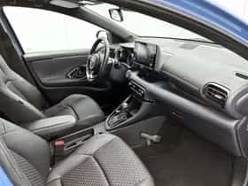 Toyota Yaris (2021) thumbnail 5