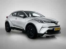 Toyota C-HR (2017) thumbnail 12