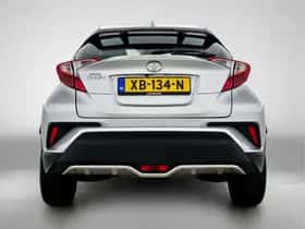 Toyota C-HR (2017) thumbnail 20