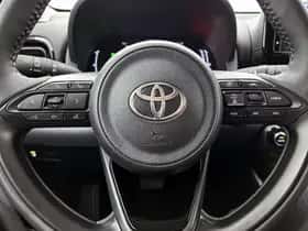 Toyota Yaris (2025) thumbnail 16