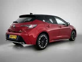Toyota Corolla (2021) thumbnail 2