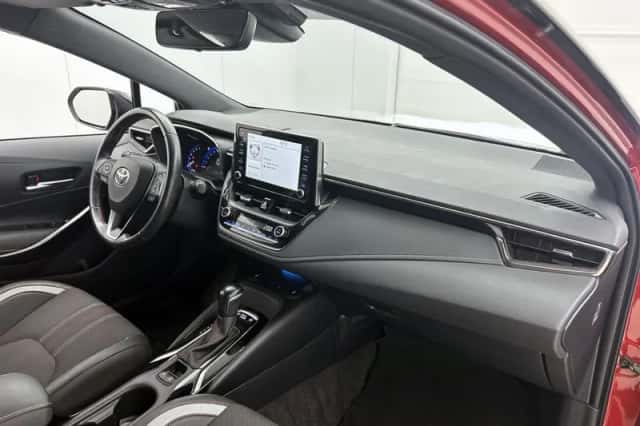 Toyota Corolla (2021) thumbnail 4
