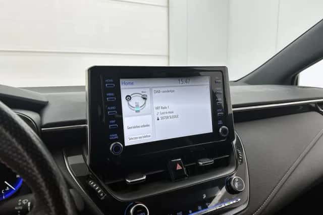 Toyota Corolla (2021) thumbnail 5