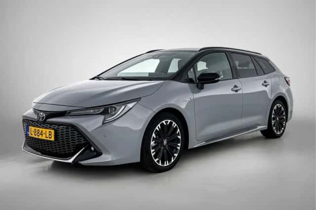 Toyota Corolla_Touring_Sports (2021) thumbnail 1