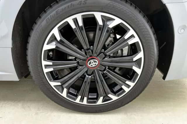 Toyota Corolla_Touring_Sports (2021) thumbnail 4