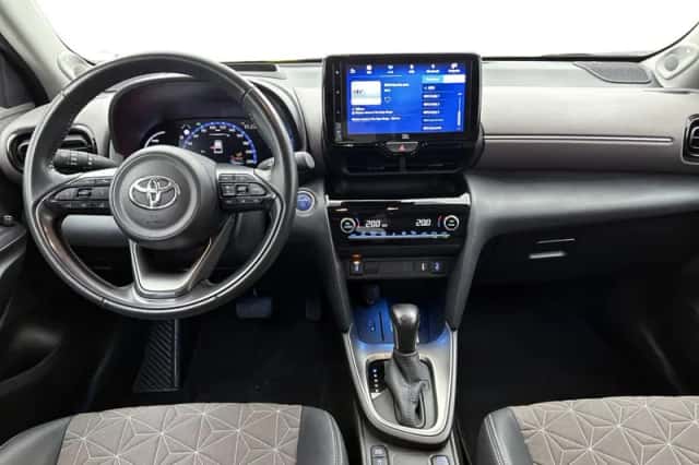 Toyota Yaris_Cross (2022) thumbnail 4
