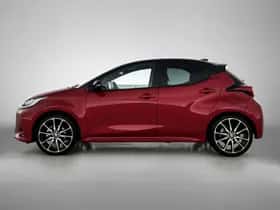 Toyota Yaris (2024) thumbnail 3