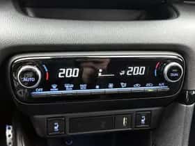 Toyota Yaris (2024) thumbnail 9