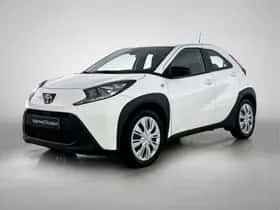 Toyota Aygo (2024) thumbnail 1