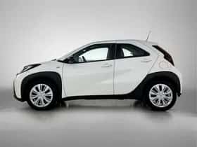 Toyota Aygo (2024) thumbnail 3