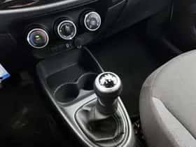 Toyota Aygo (2024) thumbnail 10