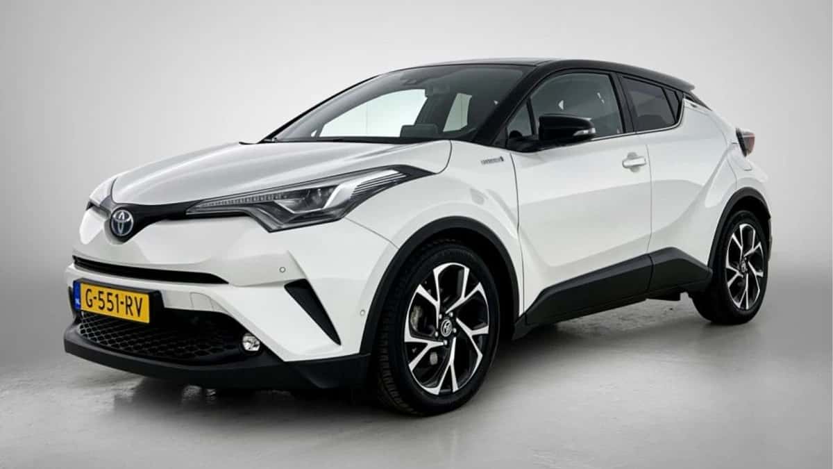 Toyota C-HR (2019) — foto 1