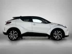 Toyota C-HR (2019) thumbnail 11