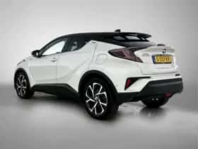 Toyota C-HR (2019) thumbnail 13