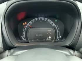 Toyota Aygo (2022) thumbnail 11