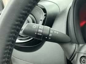 Toyota Aygo (2022) thumbnail 27