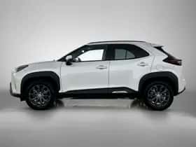 Toyota Yaris_Cross (2023) thumbnail 3