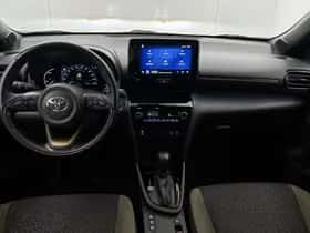 Toyota Yaris_Cross (2023) thumbnail 4