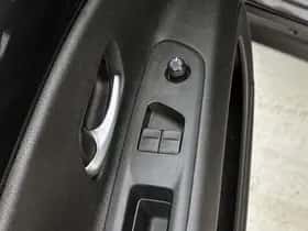Toyota Aygo (2022) thumbnail 21